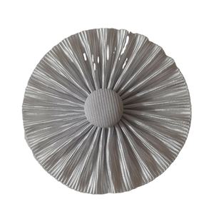 rosette blanche de la franc-maçonnerie. C'est un accessoire généralement utilisé pour remplacer ou décorer les tabliers et les écharpes maçonniques. - Product Image 1
