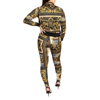 Nouvelle Collection : Ensemble Survêtement Décontracté Femme en Maille Unie, Coupe Ajustée, Longueur Intégrale, avec Capuche – Été, Écologique, Coton-Polyester, Séchage Rapide