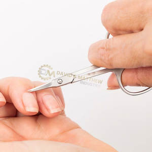 Herramienta de belleza personalizada de alta calidad más vendida, tijeras de manicura de cutícula recta de acero inoxidable para el cuidado de las uñas, directo de fábrica - Product Image 6