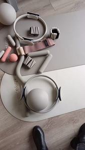 Nuovo <span class=keywords><strong>Kit</strong></span> Pilates Accessori, Anello Pilates per Donne, Attrezzatura per Allenamento, Set Anelli, Tappetino Yoga, Set Fitness per <span class=keywords><strong>Casa</strong></span>, <span class=keywords><strong>Kit</strong></span> Pilates - Product Image 6