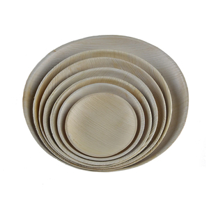 100% assiettes jetables en feuille de palmier biodégradables naturelles différentes tailles formes vaisselle de service alimentaire pour les mariages matériel en bois - Product Image 1