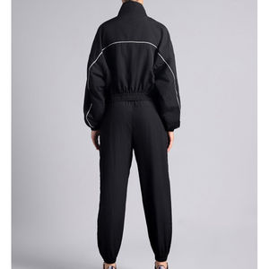 ชุดแจ็คเก็ตและกางเกงกันลมดีไซน์หรูหรา ซิปเต็มตัว ผลิตตามสั่งสำหรับผู้หญิง ฤดูร้อน ผ้าไนลอน ซิปสะท้อนแสง สวมใส่ง่าย - Product Image 2