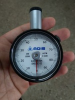 Adis Basic Shore D Duromètre pour plastiques rigides Epoxy et thermoplastiques pour le contrôle de la qualité dans la fabrication disponible à la vente