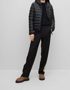 Meilleure vente de veste matelassée d'hiver pour femmes avec fermeture à glissière Design personnalisable rembourrage en coton coupe-vent écologique - Product Image 5