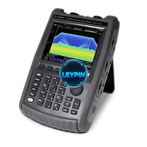 Analyseur de signal micro-ondes portable FieldFox 50 GHz de Keysight pour l'analyse spectrale - Product Image 5