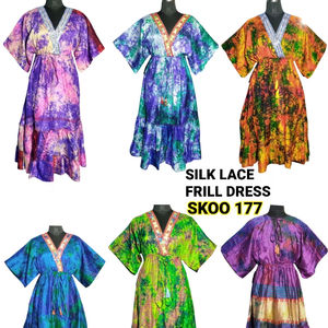 Vestido largo bohemio con cintura natural Patrón sólido Decoración de encaje Vestido Largo de seda informal con volantes Impresión digital Tamaño libre - Product Image 1