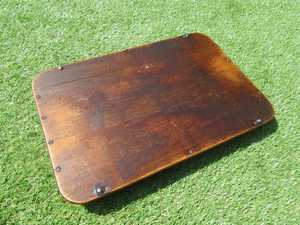 MN EXPORTS Plateau de service rectangulaire en bois d'acacia écologique de qualité supérieure avec poignée en métal pour le petit-déjeuner ou le dessert - Product Image 3