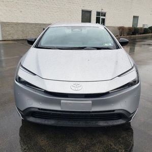 ใช้สำหรับรถยนต์ Prius LE AT AWD ปี 2026 เบาะหนัง ระบบควบคุมความเร็วอัตโนมัติ 5 ที่นั่ง ไฟหน้า LED หลังคาซันรูฟ - Product Image 1