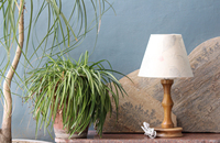 Lampe en papier organique de haute qualité, design d'éclairage moderne et créatif, abat-jour conique, éclairage de luxe fait main en fer et bois recyclés, couleur crème