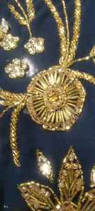 Tela bordada con cuentas a mano y trabajo de bordado - Product Image 2