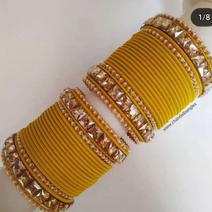 Duyên dáng hợp thời trang nhung Bridal Bangles với vàng đá làm việc mềm <span class=keywords><strong>Red</strong></span> Velvet Wedding mặc cho cô dâu - Product Image 1