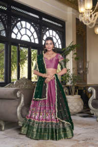 Luxueux ensemble Kanchipuram lehenga avec chemisier zari en toile cousue cancan flair et georgette brodée dupatta - Product Image 5