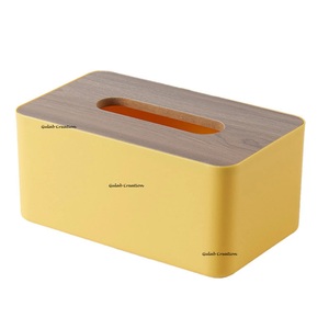 Porte-boîte à mouchoirs en bois jaune moderne | Distributeur de stockage de serviettes artisanal élégant pour la maison, le bureau et la décoration de table - Product Image 1