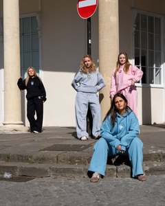 Survêtements pour femmes 2 pièces décontracté athlétique Jogging tenues à manches courtes/longues survêtements pour femmes ensemble - Product Image 1