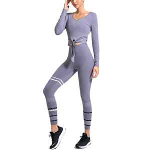 Ensemble de Yoga femme fabriqué au Pakistan en tissu 100% Polyester, séchage rapide, léger, sans couture, pour adultes - Product Image 1