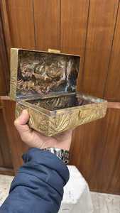 Cajas de almacenamiento de metal de latón grabadas a mano hechas a medida ideales para regalar y adecuadas para reventa en tiendas caseras - Product Image 4