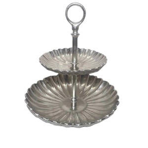 Wedding Fancy Wedding <b>Cake</b> <b>Stand</b> High Quality Metallic Single <b>Tier</b> <b>Cake</b> <b>Stand</b> Creative Modern <b>Cake</b> & Pastries <b>Stand</b> - Product Image 4