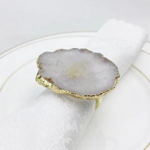 Rond de serviette en résine blanche chic pour décor de table de luxe événements de mariage fête hôtel salle à manger porte-serviette moderne de l'inde - Product Image 3