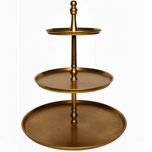 Exhibidor de Pasteles de Metal Dorado Antiguo de 3 Niveles, Bandeja Redonda para Servir Postres, Decoración de Fiestas, Exhibidor de Lujo para el Té de la Tarde - Product Image 1