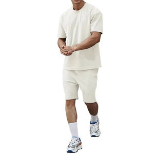 Conjuntos de camiseta y pantalones cortos para hombre hechos a medida, de alta calidad, ligeros, transpirables, con cuello redondo. - Product Image 3