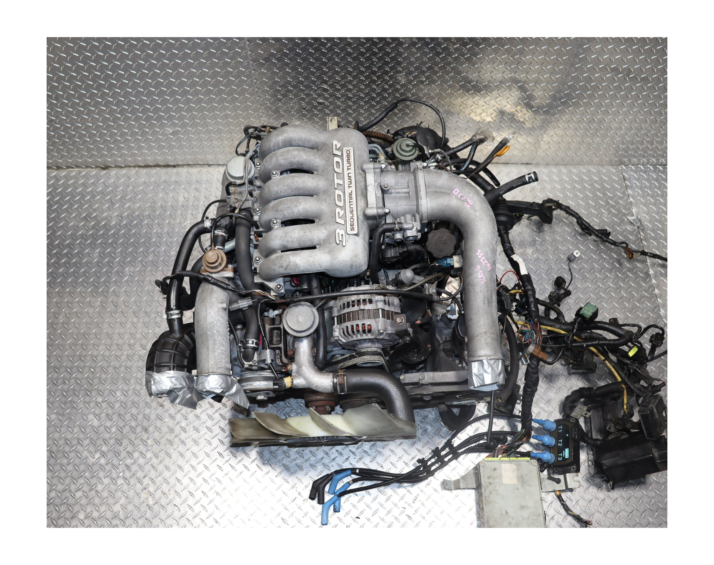 JDM 20B ツインローター ガソリンエンジン ユノス・コスモ（1975-1991