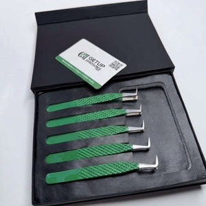 Venta al por Mayor de Pinzas para Extensión de Pestañas GETUP BROSONS IMPEX de Acero Inoxidable Antimagnético con Recubrimiento de Polvo Verde y Punta Plateada con Agarre de Diamante - Product Image 3