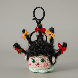 Llavero de ganchillo para bolso, muñeca divertida de peluche, colgantes de ganchillo de hilo esponjoso, set de llaveros de punto de dibujos animados para regalos - Product Image 6