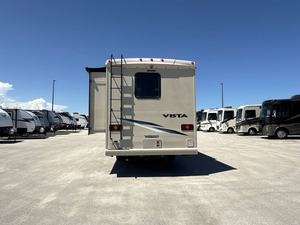 VENTE : Winnebagos V-i-s-t-a 29V d'occasion 2021, prêt à être vendu - Product Image 3