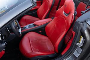 SUV 2025 NEUF SUPER ÉCONOMIQUE AUTOMATIQUE VOLANT À GAUCHE SIÈGES EN CUIR JANTES EN ALLIAGE D'ALUMINIUM R18 BARRES DE TOIT PRÊT À ÊTRE EXPÉDIÉ - Product Image 6