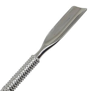 QNQ Pakistan Poussoirs à cuticules en acier inoxydable de haute qualité Utilisation professionnelle des pieds à ongles Nouveau prix bas - Product Image 5