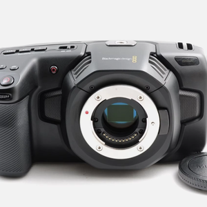 Cámara de Cine de Bolsillo Blackmagic Design 4K en Oferta - Product Image 1