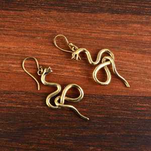 Pendientes Colgantes de Serpiente de Moda 2026, Joyería Gótica de Latón para Mujer, Latón Antiguo Plateado, Diseño Animal, Para Venta al por Mayor/OEM/ODM - Product Image 3