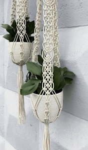 Fait à la main Boho macramé plante cintre intérieur extérieur coton corde panier suspendu pour balcon décor macramé jardinière support - Product Image 2