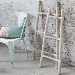 Echelle en bambou simple 5 marches Vente en gros Porte-serviettes étagère Style classique Simple Décoratif Echelle en bambou Porte-serviettes - Product Image 2