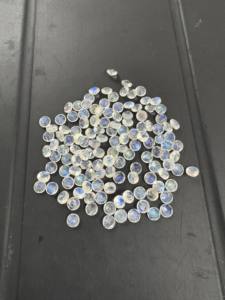 Gemas Gigli Rigli de Calidad Superior, Piedras Preciosas Sueltas de 5-6 mm, Corte Brillante, Piedra Lunar Arcoíris Blanca Sintética Creada en Laboratorio, Pulida en Azul - Product Image 5