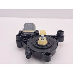Motor de Elevalunas Delantero Derecho AUDI A3 Serie (8V1) 5Q0959801B BOSCH CLHA (12>18) - Product Image 3
