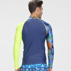 Mejor Diseño de Ropa de Entrenamiento Personalizado Hombres Rash Guard PARA LA Venta Hecho en Fábrica Slim Fit Hombres Rash Guard Venta al por mayor Personalizado OEM Diseño - Product Image 5