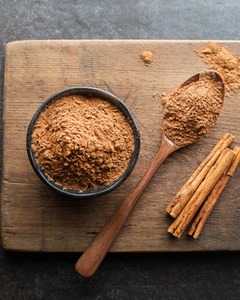 Suministro directo de fábrica de canela de Ceilán orgánica en polvo para alimentos o té y productos saludables suministro mundial disponible - Product Image 2