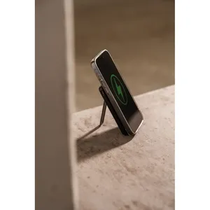 พาวเวอร์แบงค์แม่เหล็ก Redwood ความจุ 5000mAh ของขวัญส่งเสริมการขายที่ยั่งยืน - Product Image 4