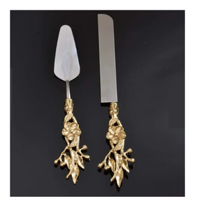Ensemble couteau à gâteau et serveur en acier inoxydable en métal doré fait à la main de haute qualité couverts les plus vendus pour les mariages - Product Image 5