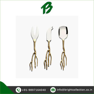 Prix du marché à prix réduit de l'ensemble d'outils de fromage en argent à poignée en laiton de qualité superlative pour la vaisselle disponible pour les acheteurs en gros - Product Image 2