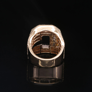 Anillo Hip Hop con Letra C, Adornado con Diamantes Redondos Brillantes y Corte Baguette Cultivados en Laboratorio, en Oro Sólido de 10K para Bodas y Fiestas - Product Image 4