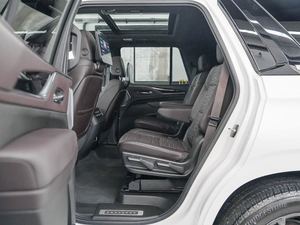 Cadillac Escalade-V 2023 4WD Turbo Izquierdo R21 con Bajo Kilometraje y Precio en Existencia, Listo para Envío - Product Image 6