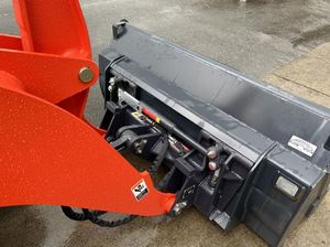 KUBOTA R430 2026 d'occasion avec 48 CV, godet, attache rapide et hydraulique auxiliaire à vendre - Product Image 3