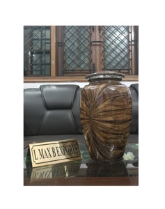 Vente en gros d'urnes de crémation fabricant d'urne en métal abordable urne en métal solide pour la crémation des cendres - Product Image 4