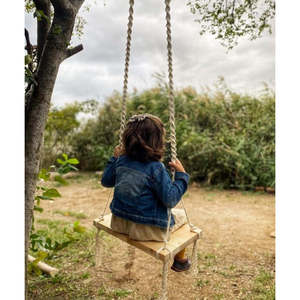 Hermosa Columpio de Madera Hecho a Mano con Macramé, Columpio Boho para Adultos, para Interiores/Exteriores, Columpio de Patio, Columpio de Árbol, Columpio de Madera para Uso en Interiores/Exteriores - Product Image 1