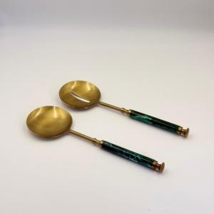 Ensemble de vaisselle moderne minimaliste de luxe plaqué or avec poignée en résine, serveur à salade en acier inoxydable de haute qualité pour la cuisine à domicile - Product Image 3