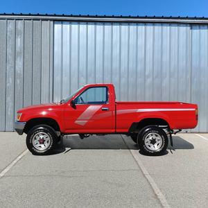 1984/1985/1993/1988/1986/1989/2016/2017/2018/2025 Toyota Pick up 4x4 HZJ 79 Pick Up à cabine unique 4,2l diesel à vendre prix bas - Product Image 3