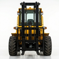 Chariot élévateur tout-terrain diesel 4x4 YCMG 3 tonnes avec certification CE pour les travaux de construction, les exploitations agricoles et les environnements boueux