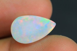 Incroyable pierre précieuse d'opale éthiopienne en forme de poire gemmes d'opale en vrac Welo Galaxy Fire Ethiopian Opal Cabochon au prix de gros - Product Image 6